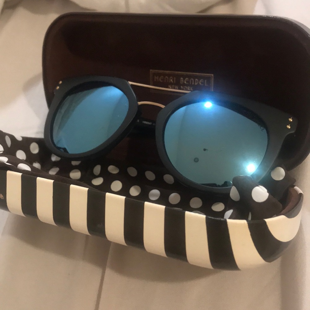 Henri Bendel Broadway Sunglasses